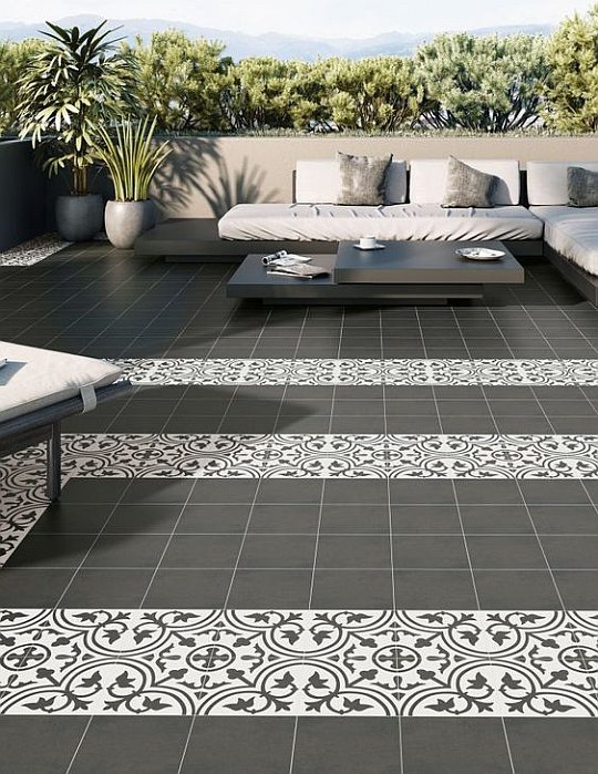 Choisir le Carrelage Parfait pour votre Terrasse Extérieure